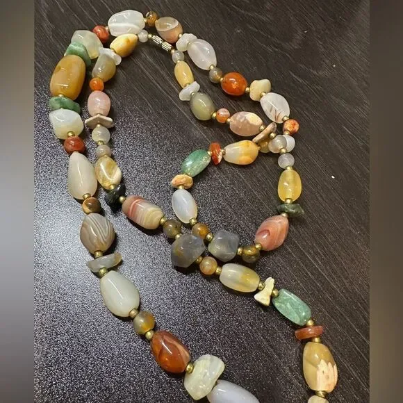 23" Vintage long Multi-stone and gold tone accent necklace! - Picture 2 of 7